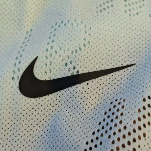 Nike Dri-Fit Womens Mint  Air Mesh Dri Fit Running - Picture 5 of 6